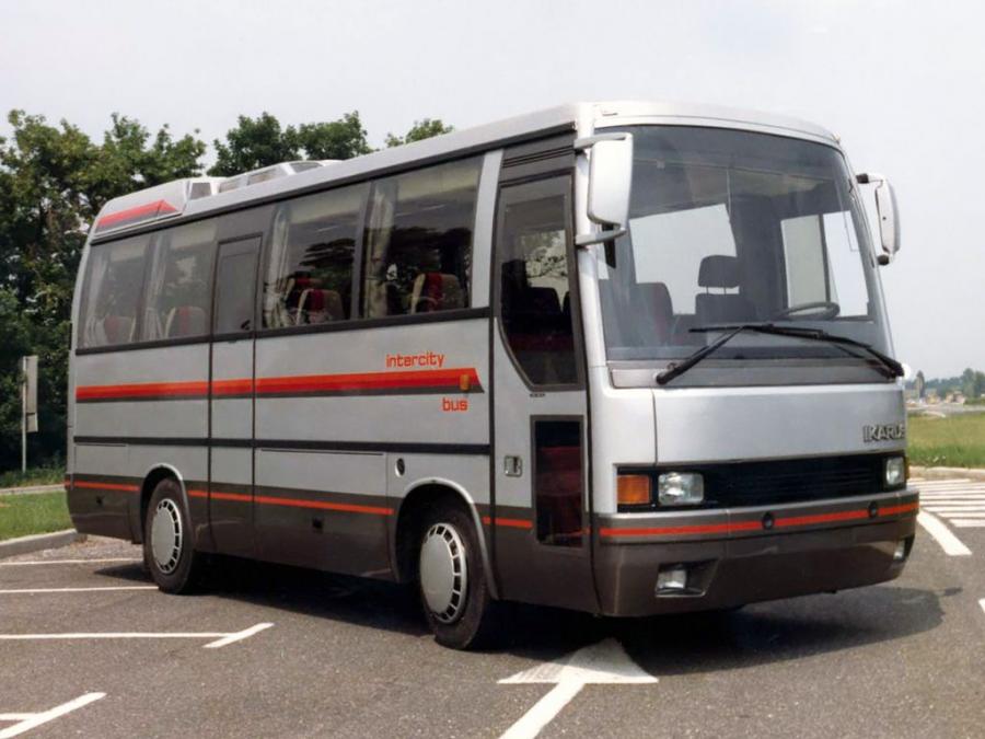  Ikarus 325 Prototype 1986 года  (фото 1 из 3)
